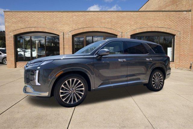 used 2025 Hyundai Palisade car, priced at $49,200