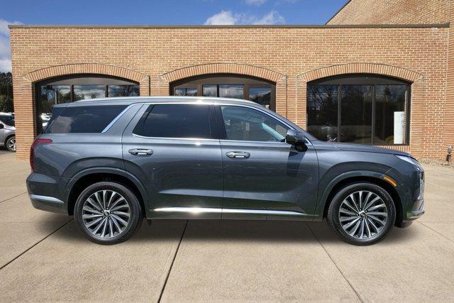 used 2025 Hyundai Palisade car, priced at $49,200