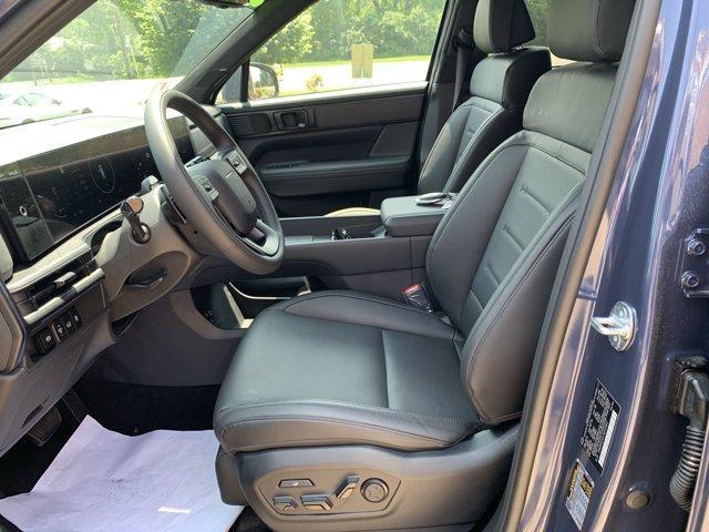 new 2025 Hyundai Santa Fe car, priced at $47,714