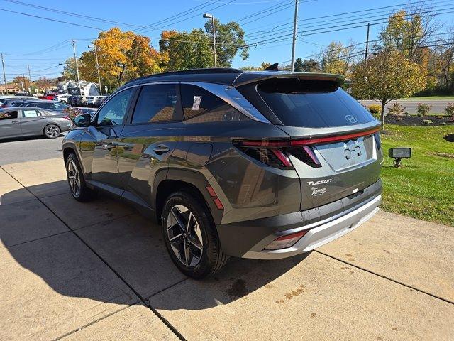 new 2025 Hyundai Tucson Hybrid car, priced at $36,814