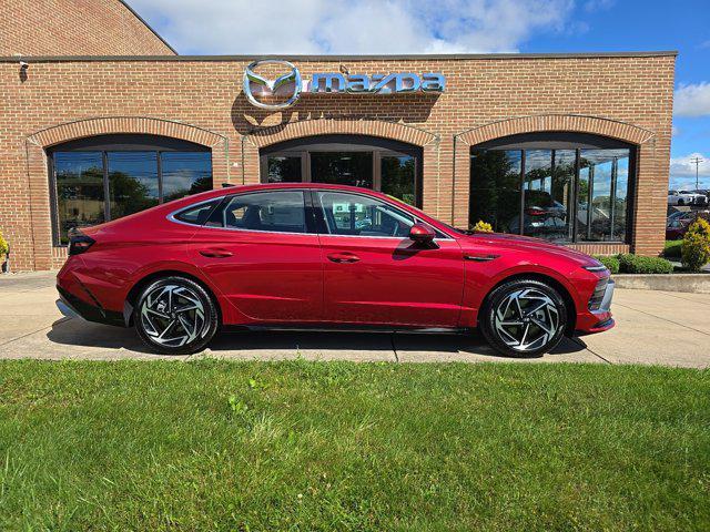 new 2024 Hyundai Sonata car, priced at $29,815