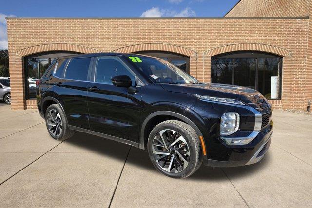 used 2023 Mitsubishi Outlander car, priced at $21,800