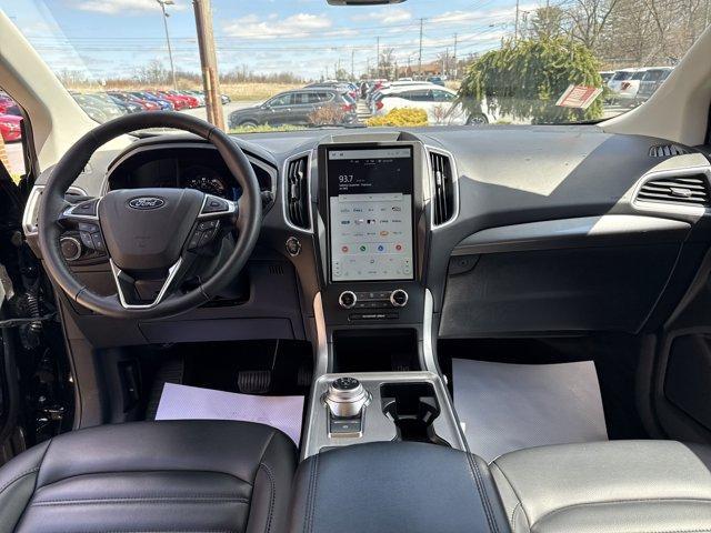 used 2024 Ford Edge car, priced at $26,000