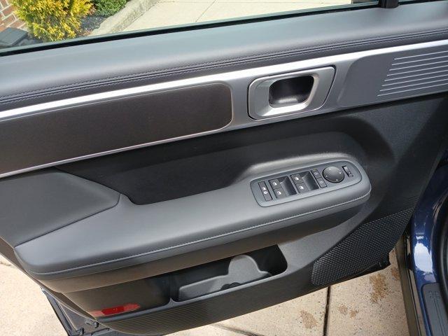 new 2025 Hyundai SANTA FE HEV car, priced at $40,499