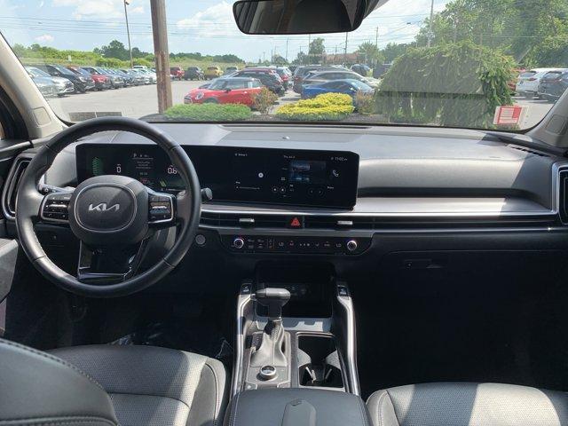 used 2024 Kia Sorento car, priced at $30,000