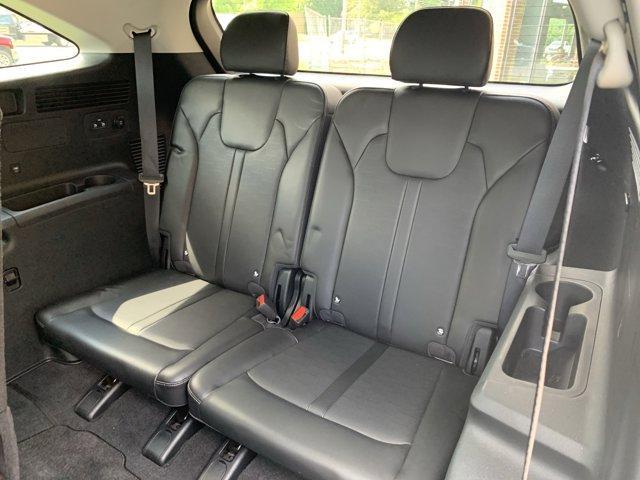 used 2024 Kia Sorento car, priced at $30,000