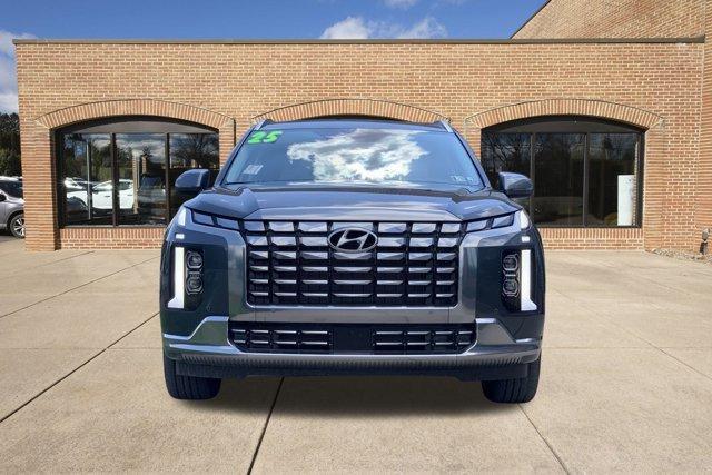 new 2025 Hyundai Palisade car, priced at $52,613