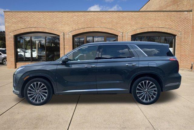 new 2025 Hyundai Palisade car, priced at $52,613