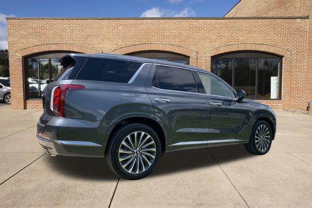 new 2025 Hyundai Palisade car, priced at $52,613
