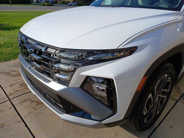 new 2025 Hyundai TUCSON Hybrid car, priced at $43,470