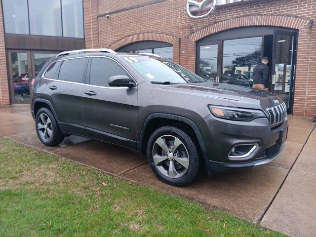 used 2019 Jeep Cherokee car, priced at $19,488