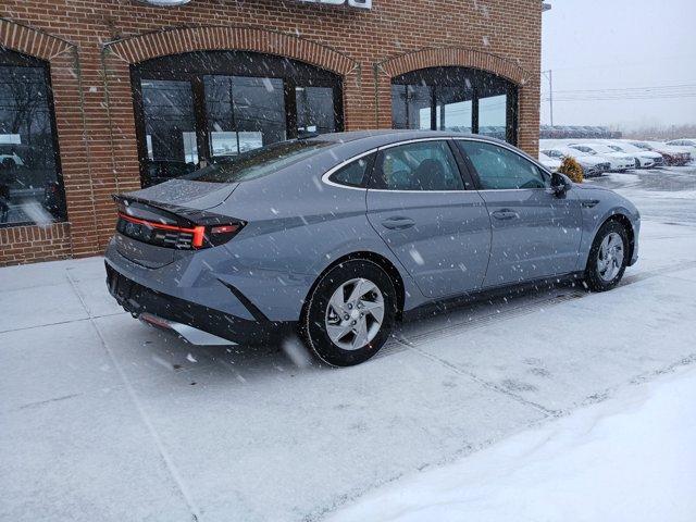 new 2025 Hyundai Sonata car, priced at $27,110