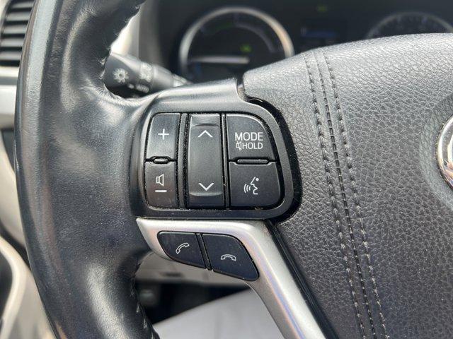 used 2019 Toyota Highlander Hybrid car, priced at $25,000