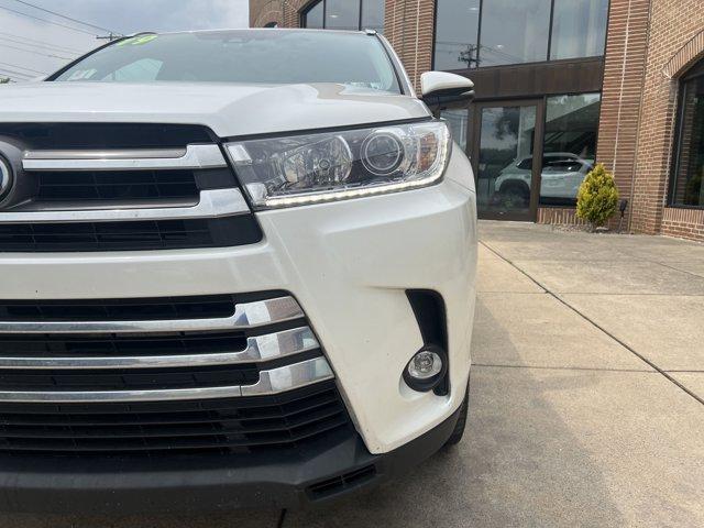 used 2019 Toyota Highlander Hybrid car, priced at $25,000