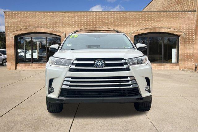 used 2019 Toyota Highlander Hybrid car, priced at $25,000