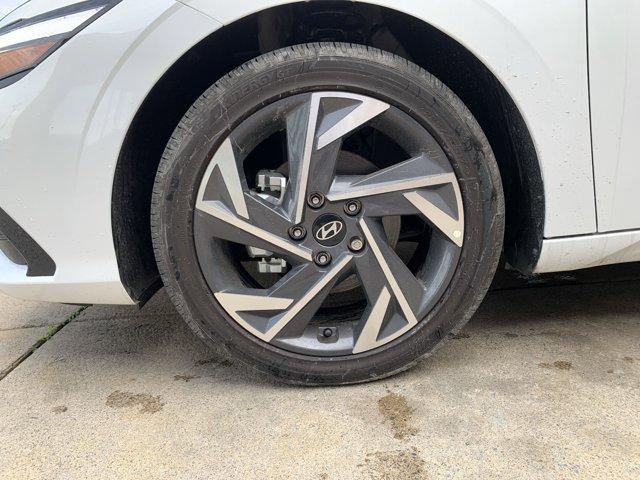new 2025 Hyundai ELANTRA HEV car, priced at $28,726
