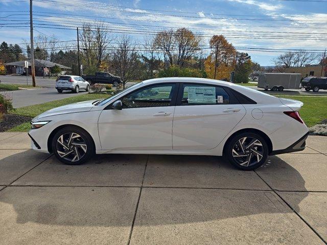 new 2025 Hyundai Elantra HEV car, priced at $28,726