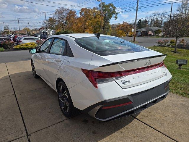 new 2025 Hyundai Elantra HEV car, priced at $28,726