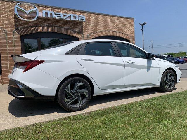 new 2025 Hyundai ELANTRA HEV car, priced at $28,726