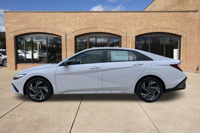new 2025 Hyundai ELANTRA HEV car, priced at $28,726