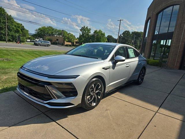 new 2024 Hyundai Sonata car, priced at $28,340