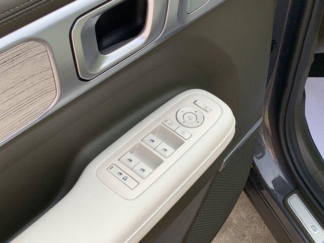 new 2025 Hyundai SANTA FE HEV car, priced at $50,386
