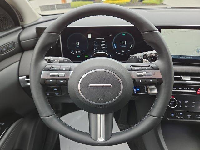 used 2025 Hyundai TUCSON Hybrid car, priced at $34,900