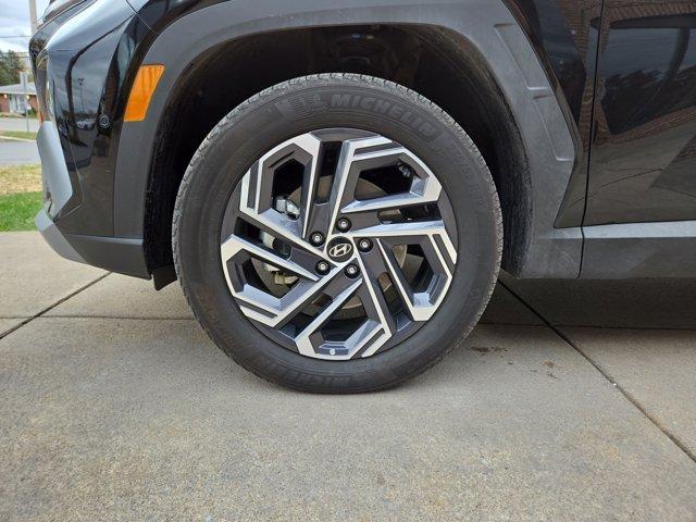 used 2025 Hyundai TUCSON Hybrid car, priced at $34,900