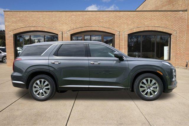 new 2025 Hyundai Palisade car, priced at $42,303