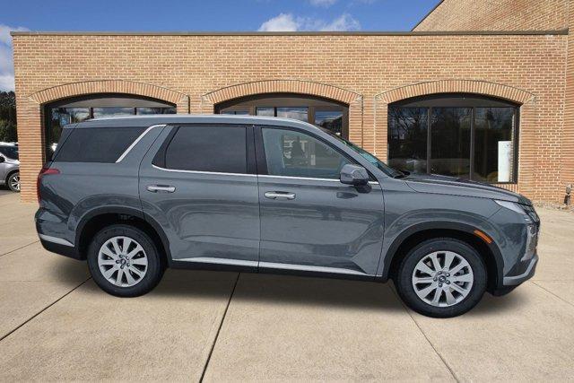 new 2025 Hyundai Palisade car, priced at $42,303