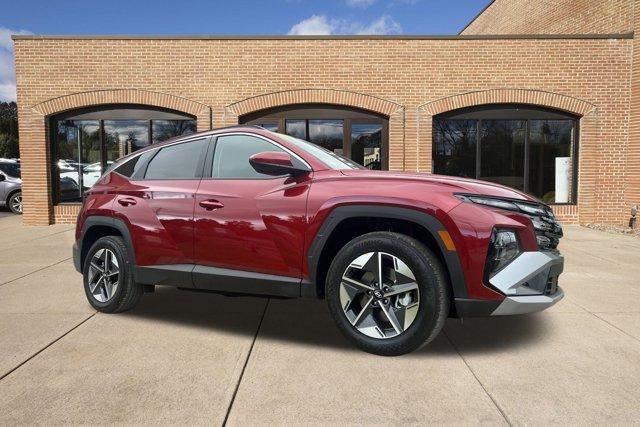 new 2025 Hyundai Tucson car, priced at $33,276