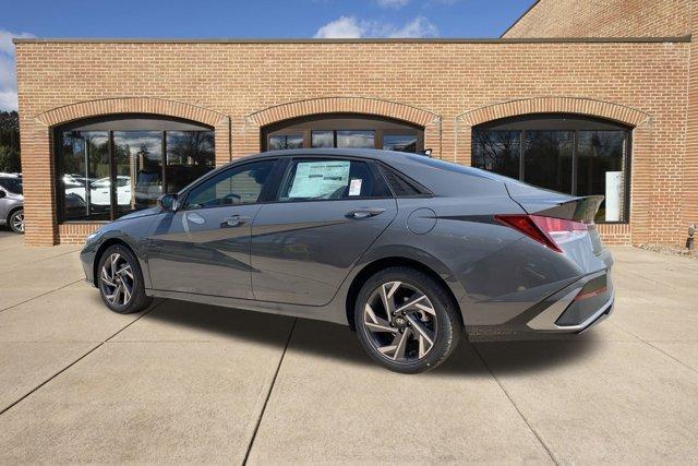 new 2025 Hyundai Elantra car, priced at $24,306