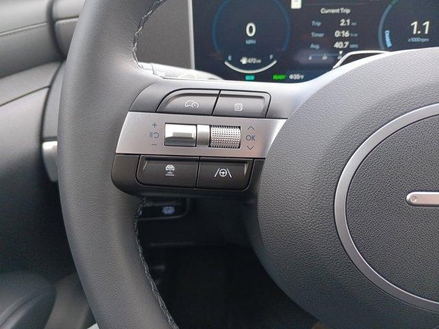 used 2025 Hyundai TUCSON Hybrid car, priced at $35,500