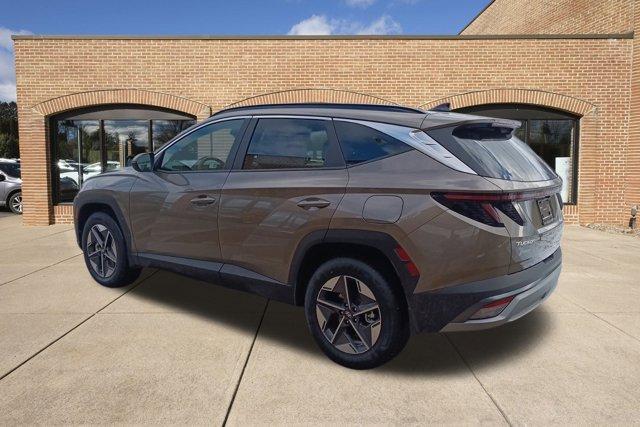 used 2025 Hyundai TUCSON Hybrid car, priced at $35,500