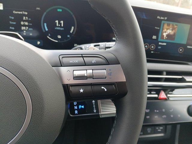 used 2025 Hyundai TUCSON Hybrid car, priced at $35,500