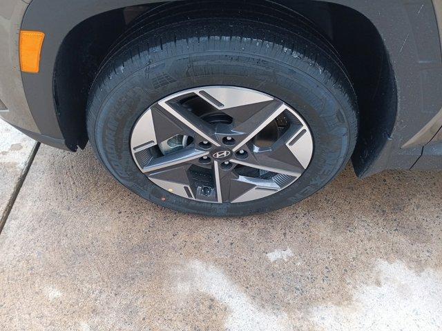 used 2025 Hyundai TUCSON Hybrid car, priced at $35,500