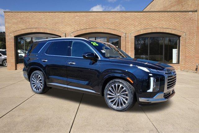 new 2025 Hyundai Palisade car, priced at $52,658