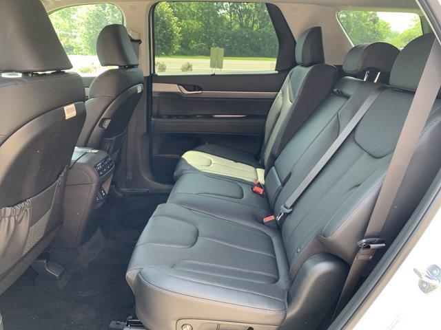 new 2025 Hyundai Palisade car, priced at $47,158