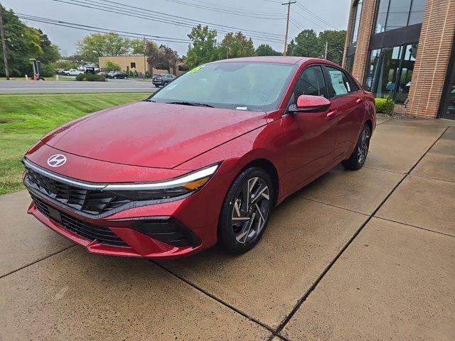 new 2025 Hyundai Elantra car, priced at $26,757