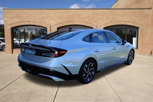 new 2025 Hyundai Sonata car, priced at $29,776