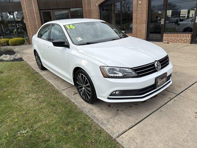 used 2016 Volkswagen Jetta car