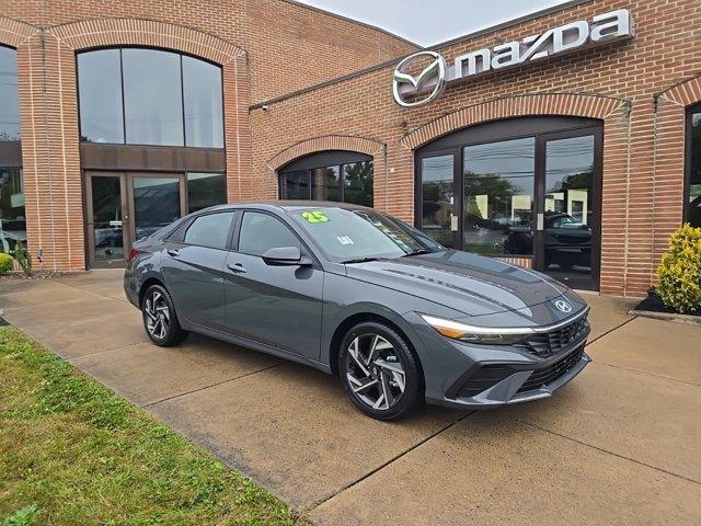 new 2025 Hyundai Elantra car, priced at $23,868