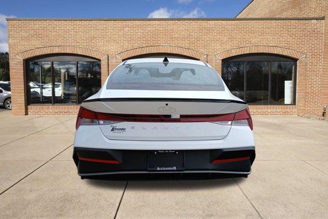 new 2025 Hyundai Elantra car, priced at $24,758