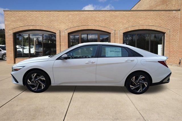new 2025 Hyundai Elantra car, priced at $24,758