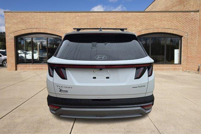 new 2025 Hyundai TUCSON Hybrid car, priced at $37,481