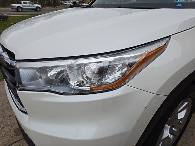 used 2016 Toyota Highlander car, priced at $24,000