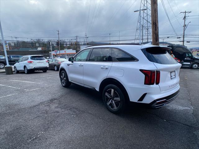 used 2022 Kia Sorento car, priced at $23,995