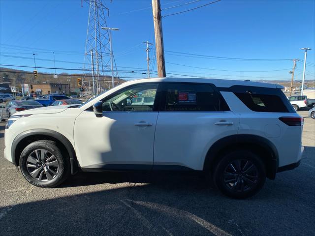 used 2023 Nissan Pathfinder car, priced at $30,995