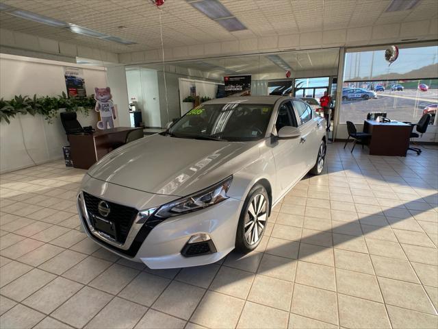 used 2022 Nissan Altima car, priced at $21,995