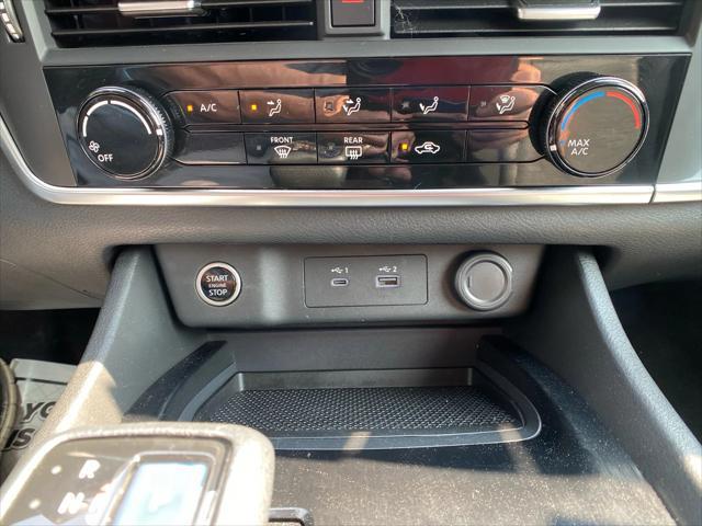 used 2021 Nissan Rogue car, priced at $21,995